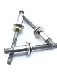 CR3523-6-3 RIVET