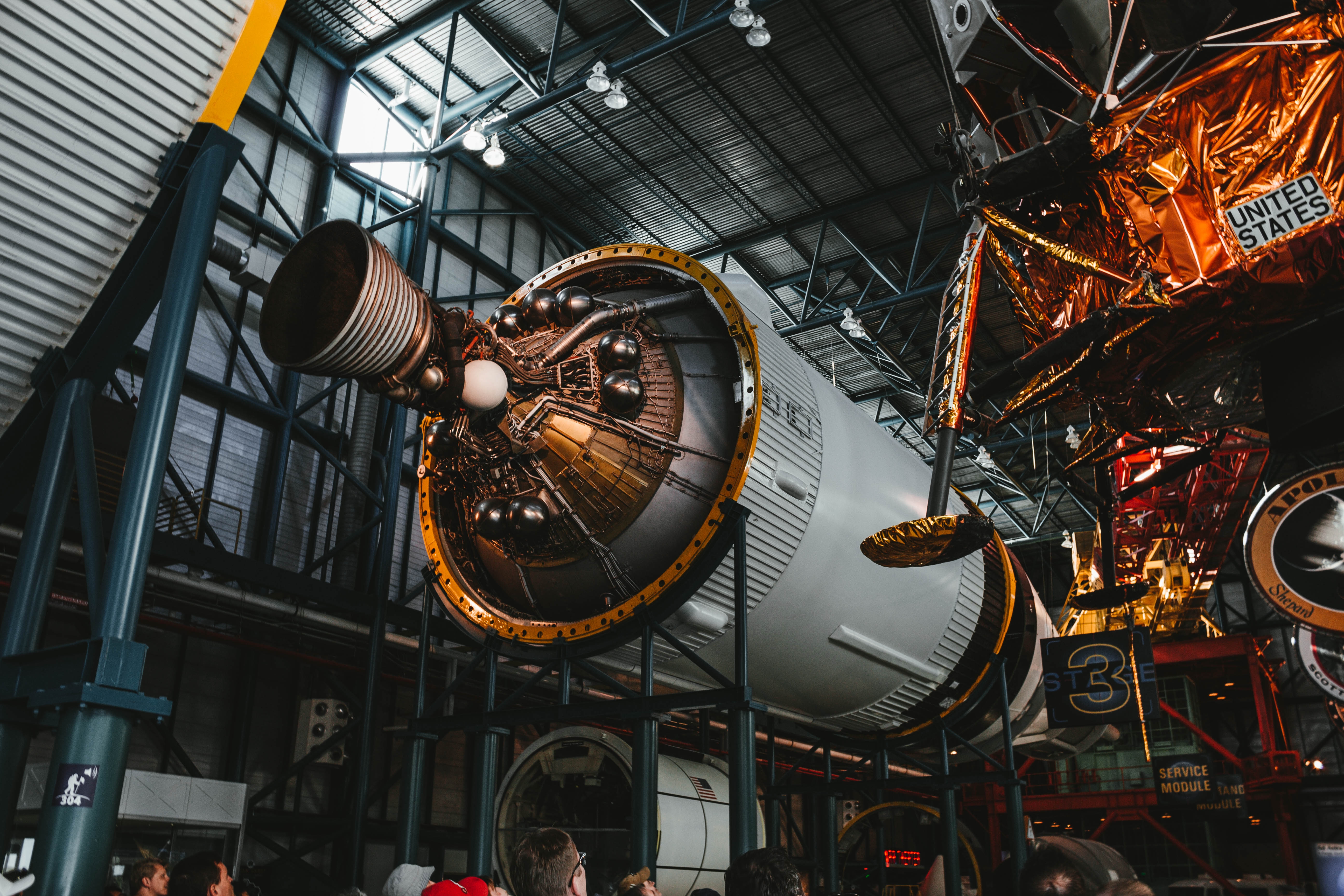 Trends and Perspectives at the Crossroads of Mechanical Design and Aerospace Engineering