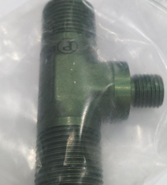 ER824D080804 RACCORD  EN T