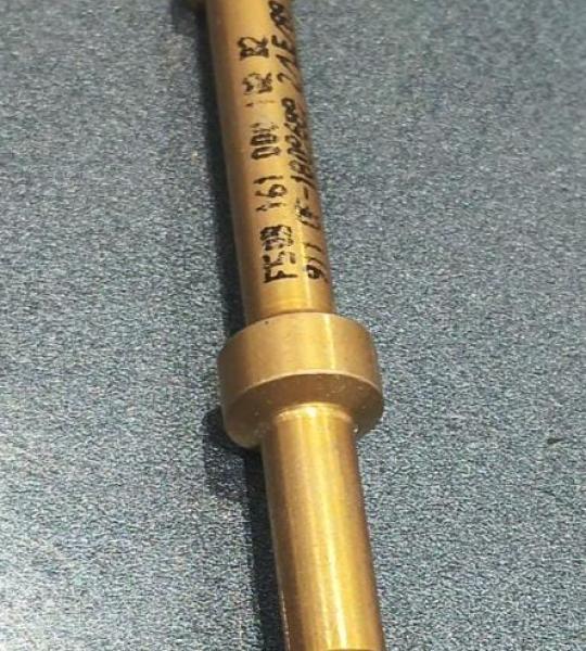 F50B161000102B2  CHANDELLE